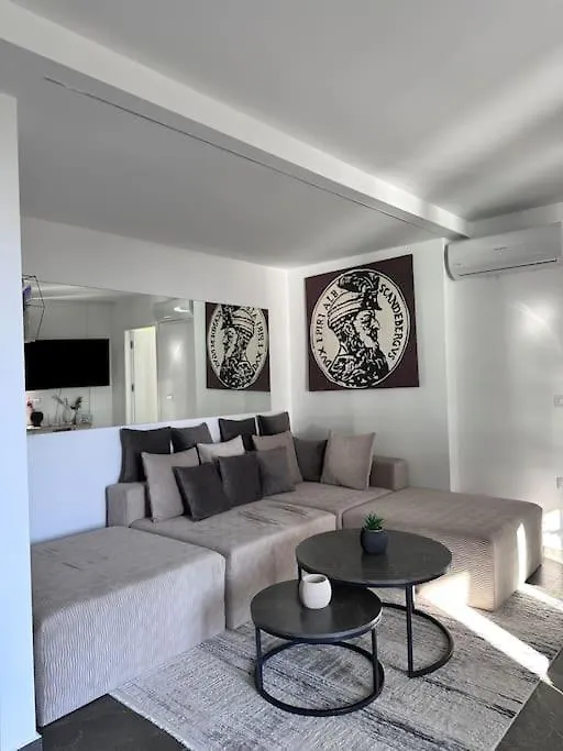Lumi Residence Apartment 2 Sarande