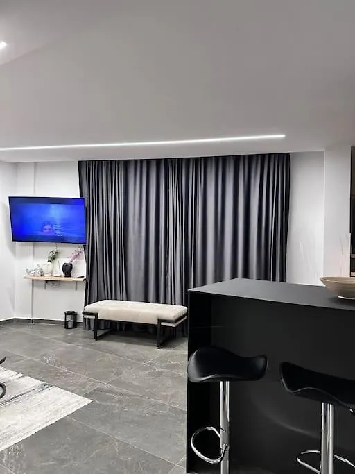 Lumi Residence Apartment 2 Saranda Albánia